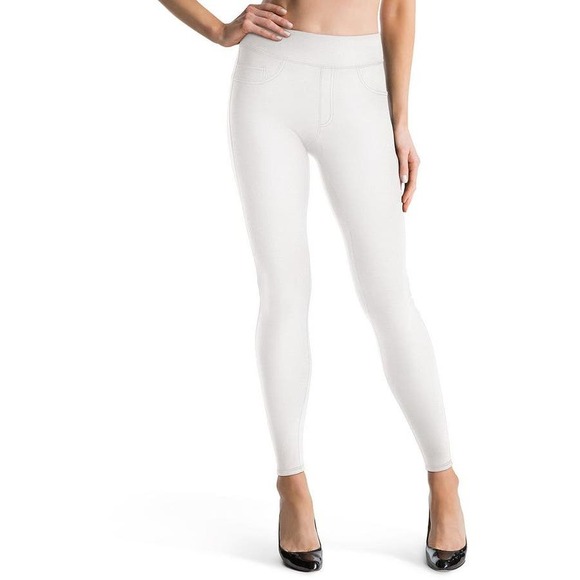 Spanx Assets Red Hot Label Shaping Seamless Leggings White Size XL Shapewear NWT - Picture 1 of 11